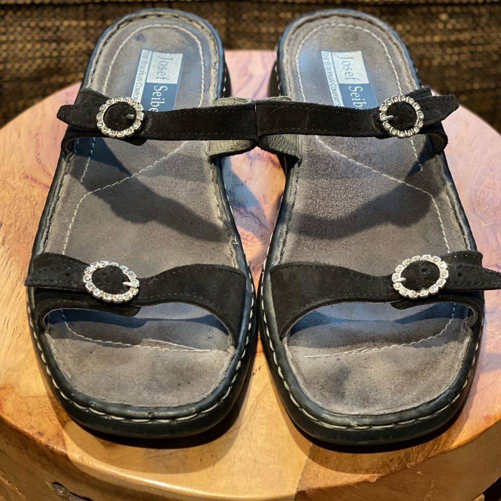 Josef Seibel - Size 39 - Black Sandals